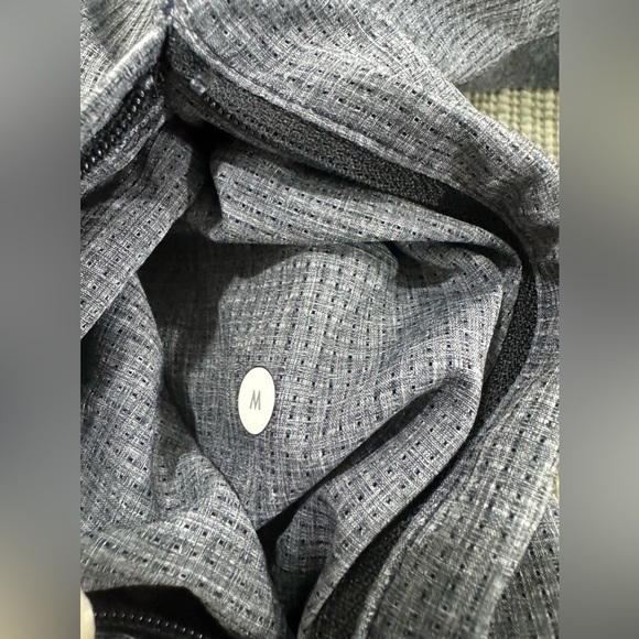 Lululemon Reversible Sundown To Sunup Pullover Hoodie- size M - Picture 8 of 12